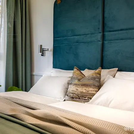 Fragola Vistula View Apartment
