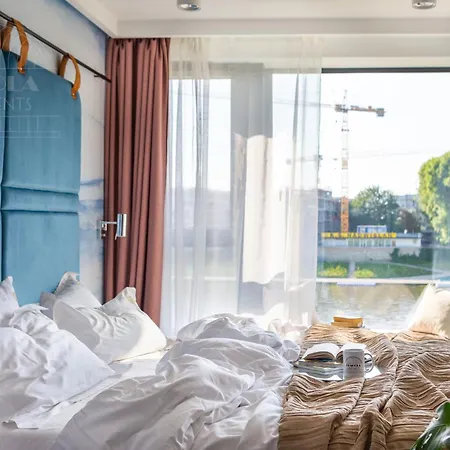 Fragola Vistula View